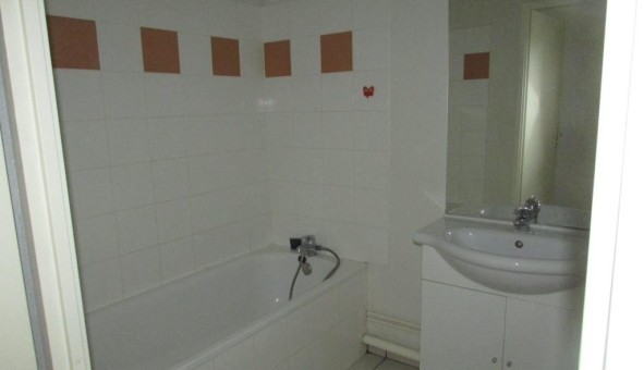 Logement �tudiant T3 &agrave; Colleville (76400)