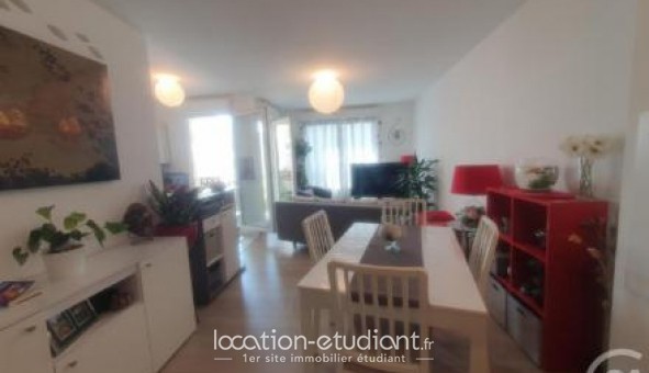 Logement tudiant T3 à Combs la Ville (77380)