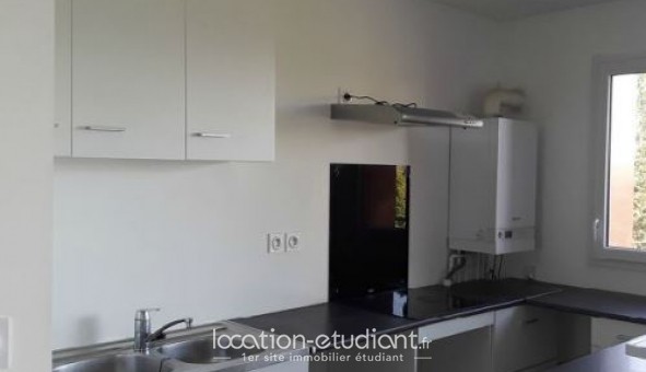 Logement tudiant Location T3 Vide Comines (59560)