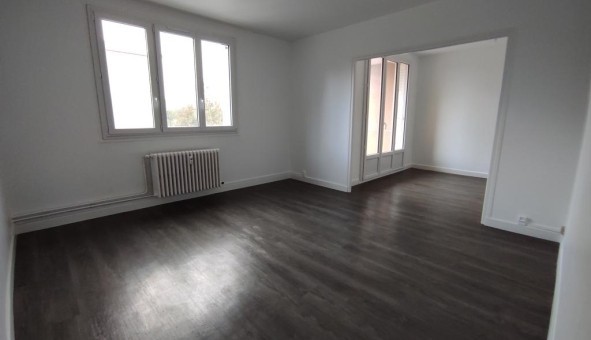 Logement tudiant T3 à Communay (69360)