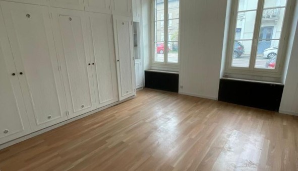 Logement tudiant Location T3 Vide Compigny (89140)
