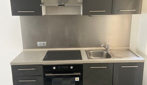 Logement �tudiant T3 &agrave; Compr�gnac (12100)