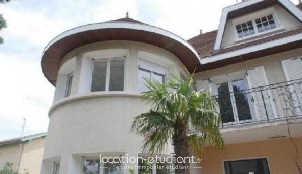 Logement tudiant T3 à Corbas (69960)