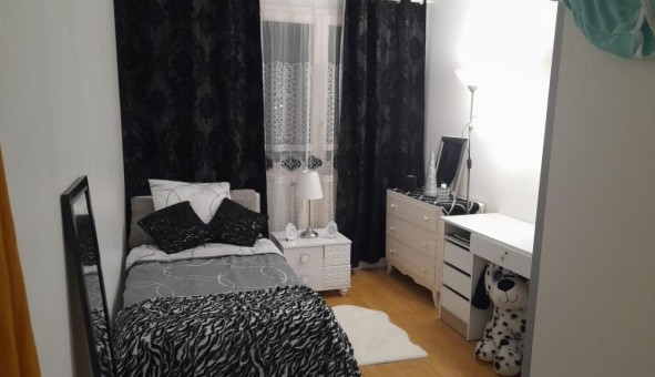 Logement tudiant T3 à Corbeil Essonnes (91100)