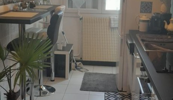 Logement tudiant T3 à Corbeil Essonnes (91100)