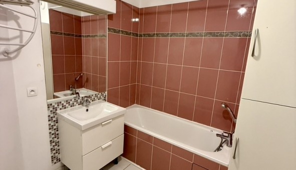 Logement tudiant T3 à Corbeil Essonnes (91100)