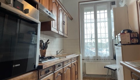 Logement tudiant T3 à Corbeil Essonnes (91100)