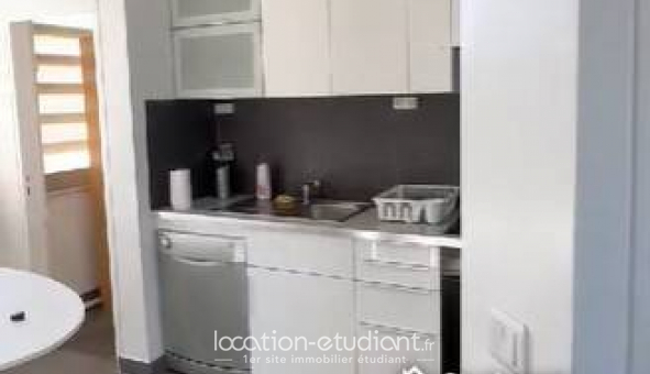 Logement �tudiant T3 &agrave; Courbevoie (92400)