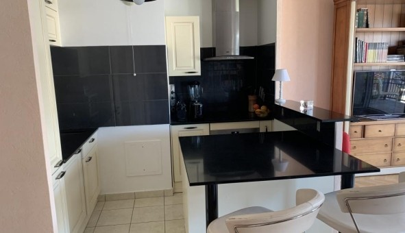 Logement tudiant T3 à Courbevoie (92400)