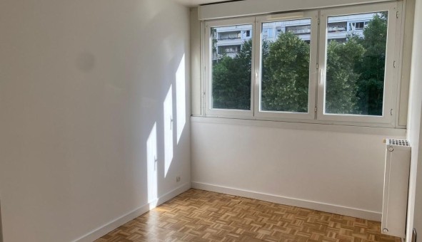 Logement tudiant T3 à Courbevoie (92400)