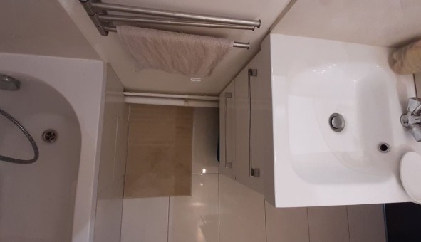 Logement �tudiant T3 &agrave; Courcouronnes (91080)