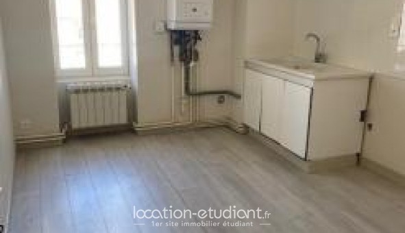 Logement tudiant T3 à Cours la Ville (69470)