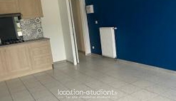 Logement tudiant T3 à Cours la Ville (69470)