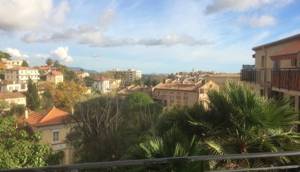 Logement tudiant T3 à Coursegoules (06140)