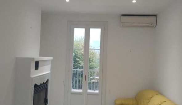 Logement �tudiant T3 &agrave; Coursegoules (06140)