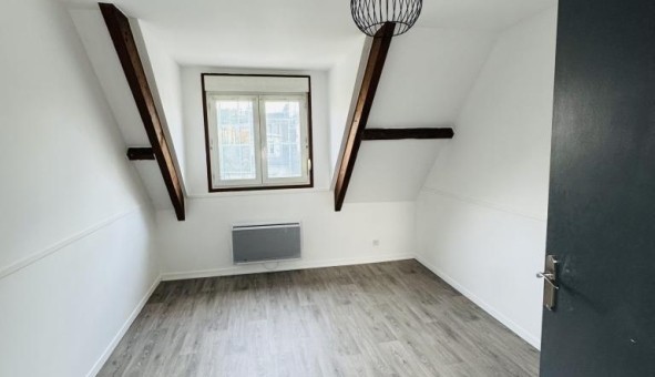 Logement tudiant T3 à Creil (60100)