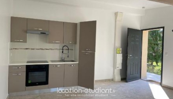 Logement tudiant Location T3 Vide Crespires (78121)