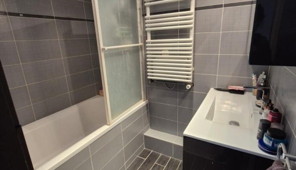 Logement tudiant T3 à Crteil (94000)