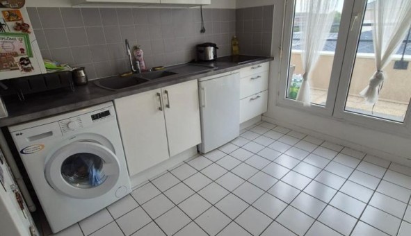 Logement tudiant T3 à Crteil (94000)