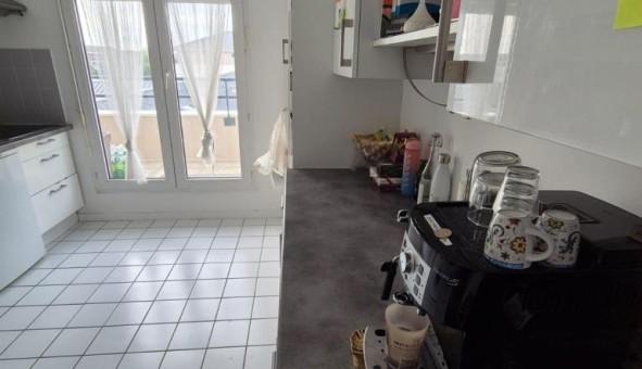 Logement tudiant T3 à Crteil (94000)