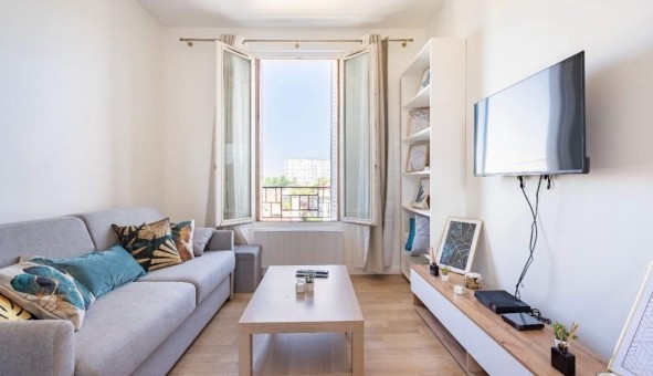 Logement tudiant Location T3 Vide Crteil (94000)