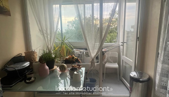 Logement �tudiant Location T3 Meubl&eacute; Cr�teil (94000)