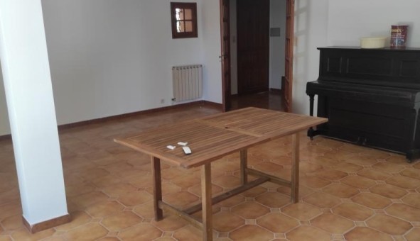 Logement �tudiant T3 &agrave; Cuers (83390)