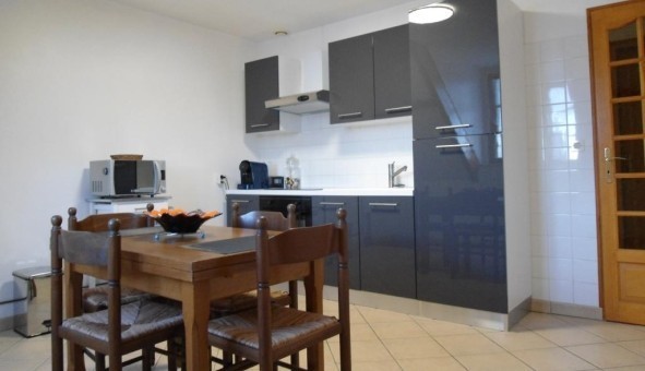 Logement étudiant T3 à Darvault (77140)