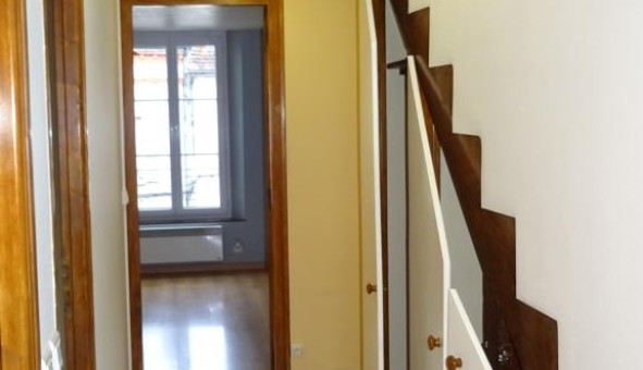 Logement tudiant T3 à Darvault (77140)