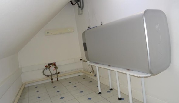 Logement tudiant T3 à Darvault (77140)