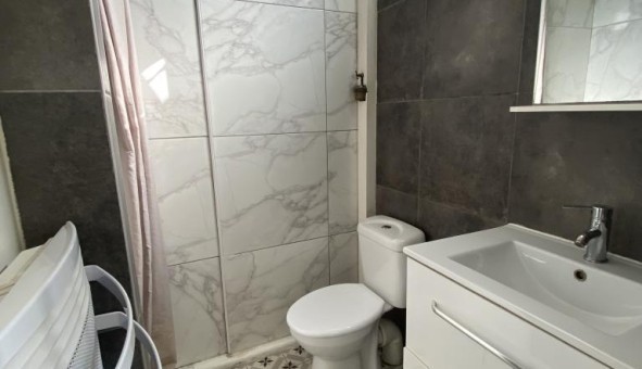 Logement tudiant T3 à Dcines Charpieu (69150)