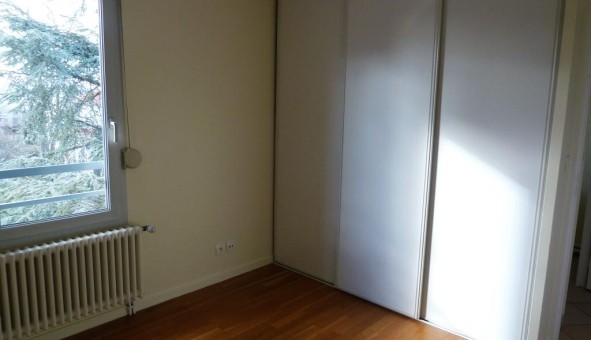 Logement tudiant T3 à Dcines Charpieu (69150)