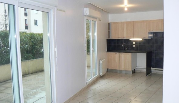 Logement tudiant T3 à Dcines Charpieu (69150)