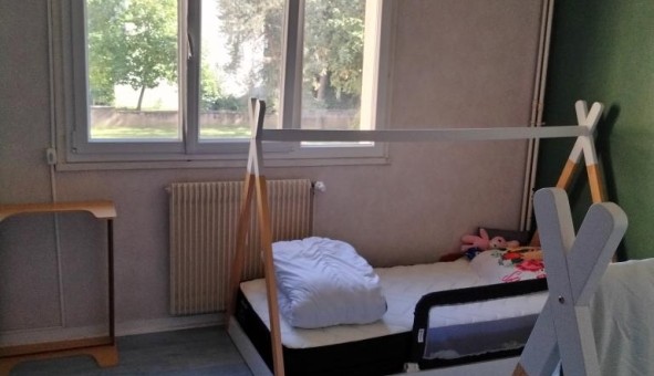 Logement tudiant T3 à Dijon (21000)