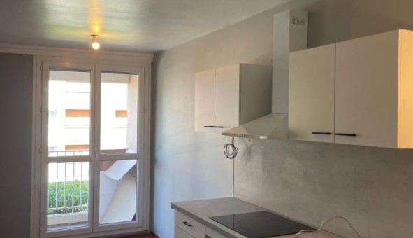 Logement tudiant T3 à Dijon (21000)