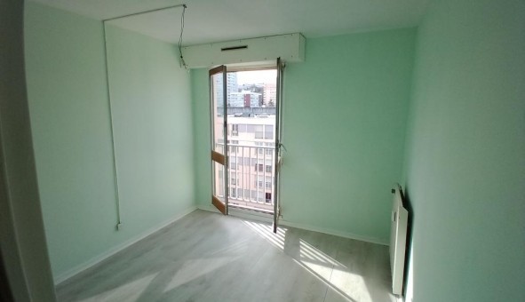 Logement tudiant T3 à Dijon (21000)