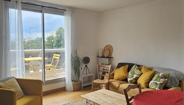 Logement tudiant Location T3 Vide Dijon (21000)