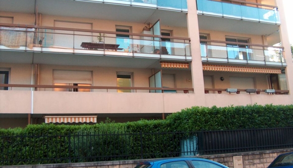 Logement �tudiant Location T3 Vide Dijon (21000)