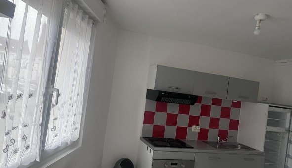 Logement tudiant Location T3 Vide Douai (59500)