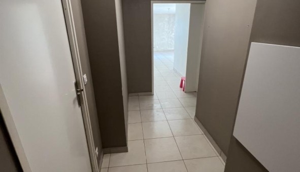 Logement tudiant T3 à Drancy (93700)