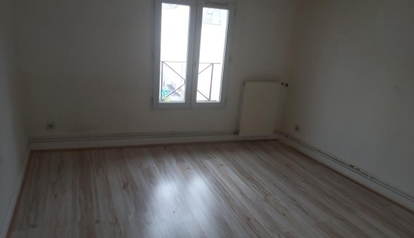 Logement tudiant T3 à Dreux (28100)