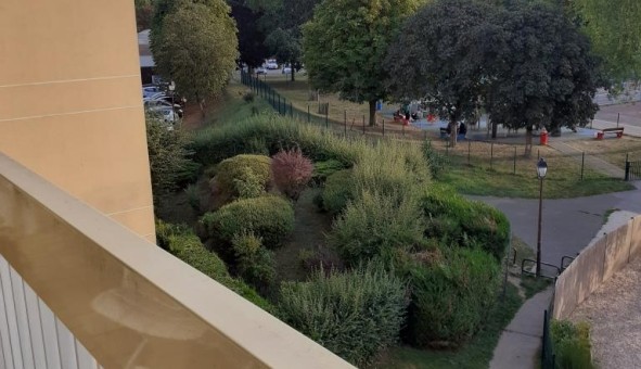 Logement tudiant T3 à lancourt (78990)