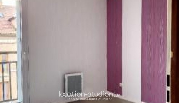 Logement étudiant T3 à Elbeuf (76500)