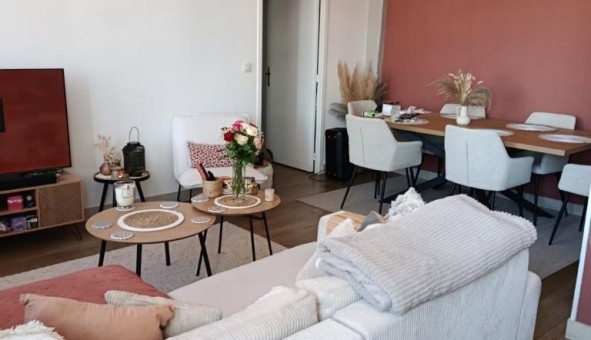 Logement tudiant Location T3 Vide Elbeuf (76500)