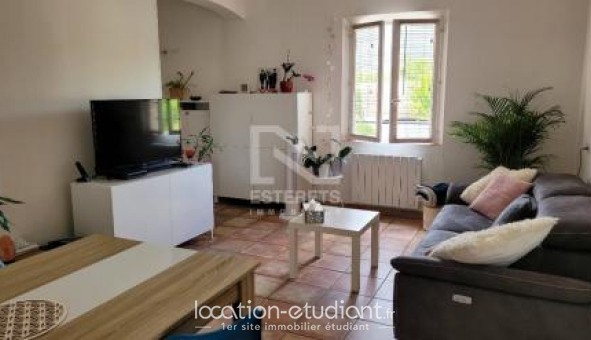 Logement �tudiant T3 à Fayence (83440)