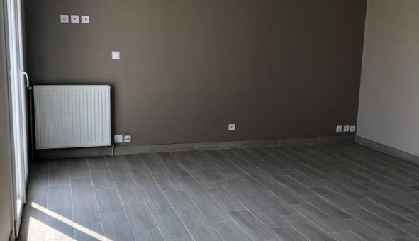 Logement tudiant T3 à Flac (16730)