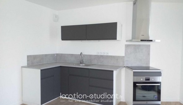 Logement tudiant T3 à Fleury sur Orne (14123)