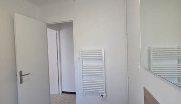 Logement �tudiant T3 &agrave; Fons (30730)