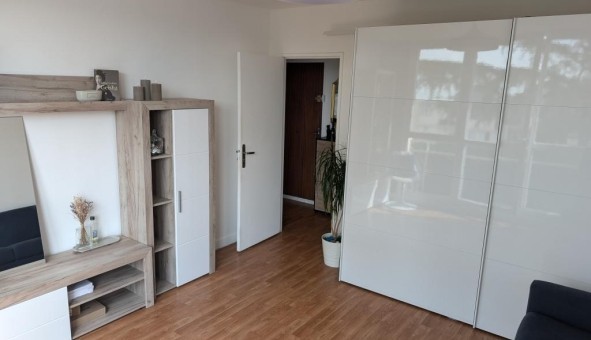 Logement tudiant Location T3 Vide Fontenay le Fleury (78330)