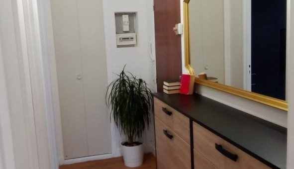 Logement tudiant T3 à Fontenay le Fleury (78330)